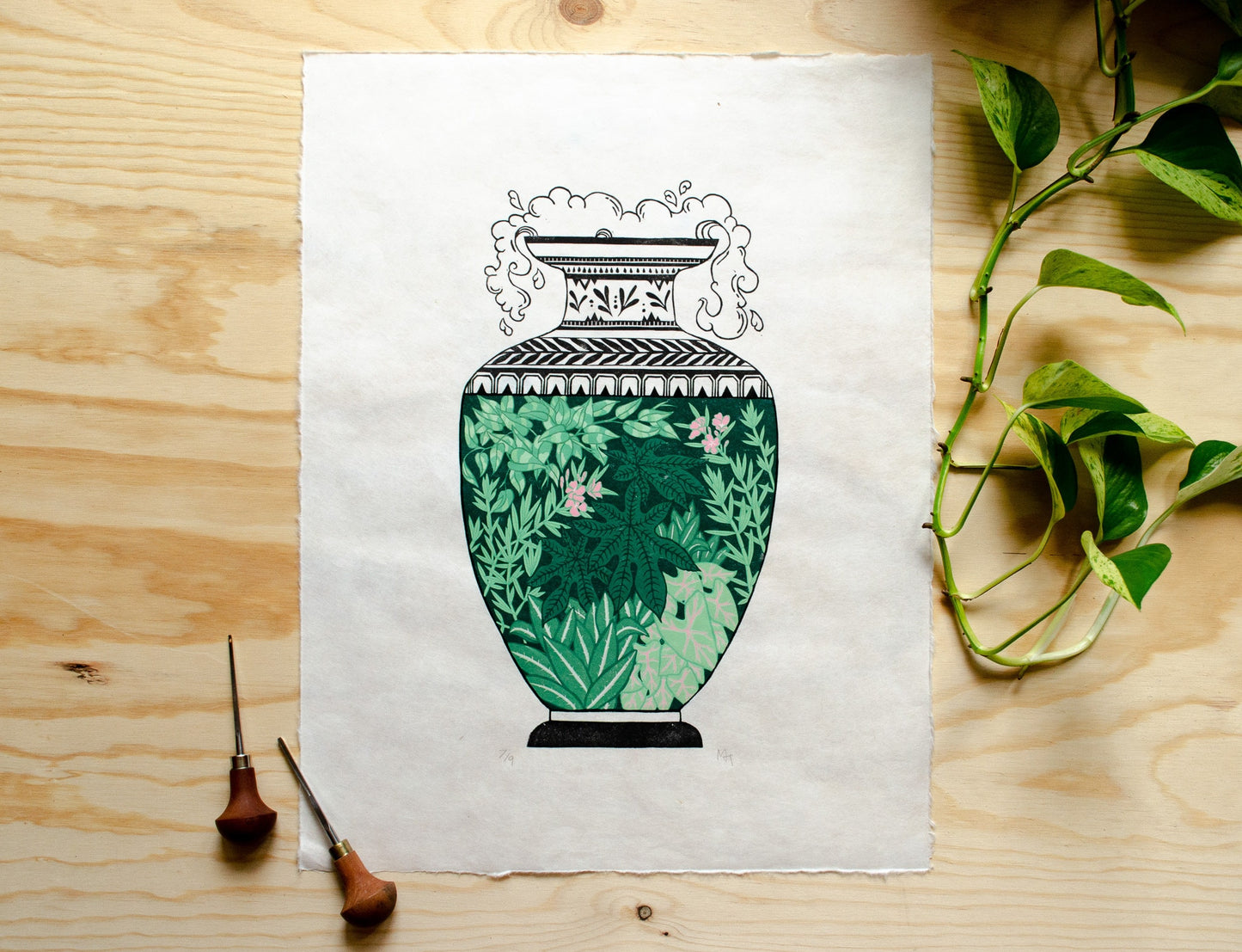 Botanical Vase | Mint Green | 38.5x50 cm